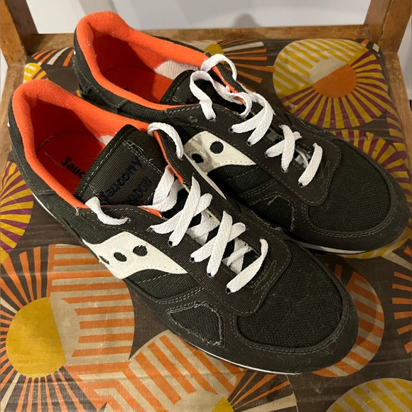 Saucony Green Shadow S70219-1  sz 10.5 - Picture 2 of 5